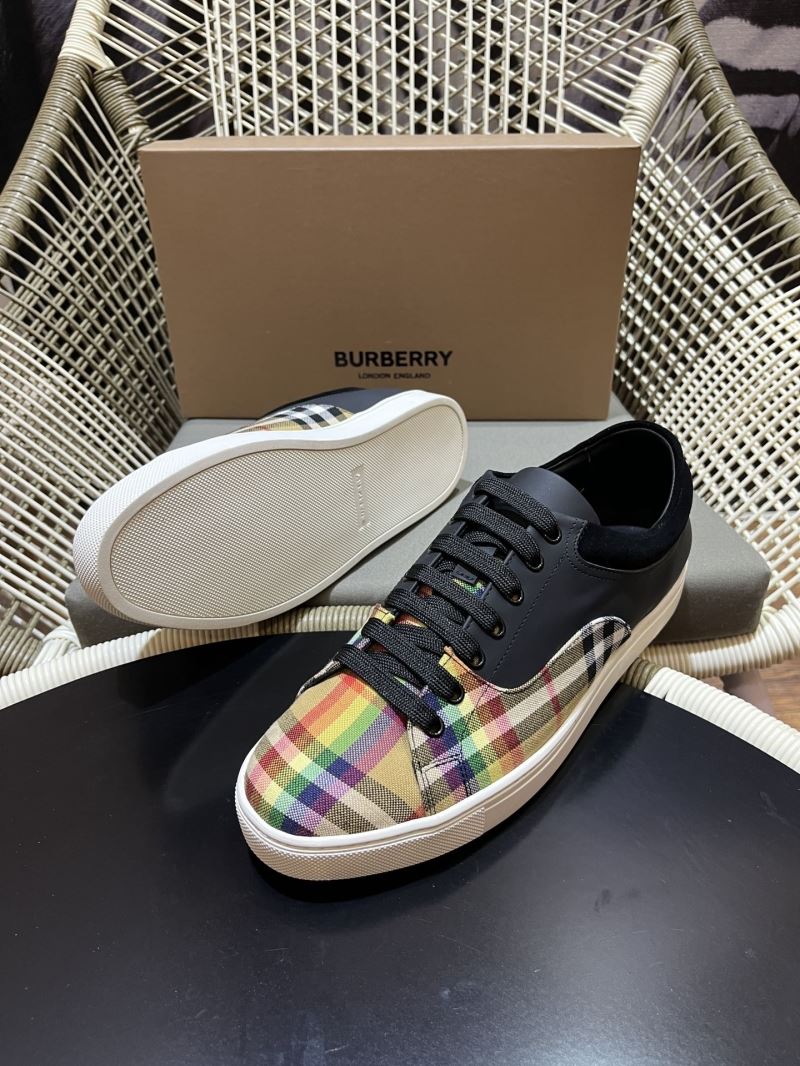 Burberry Low Shoes